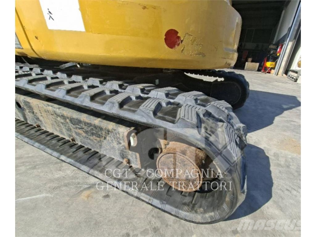 CAT 305 E2 Paletli ekskavatörler