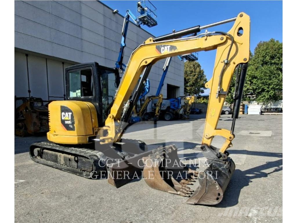 CAT 305 E2 Pásové rýpadlá