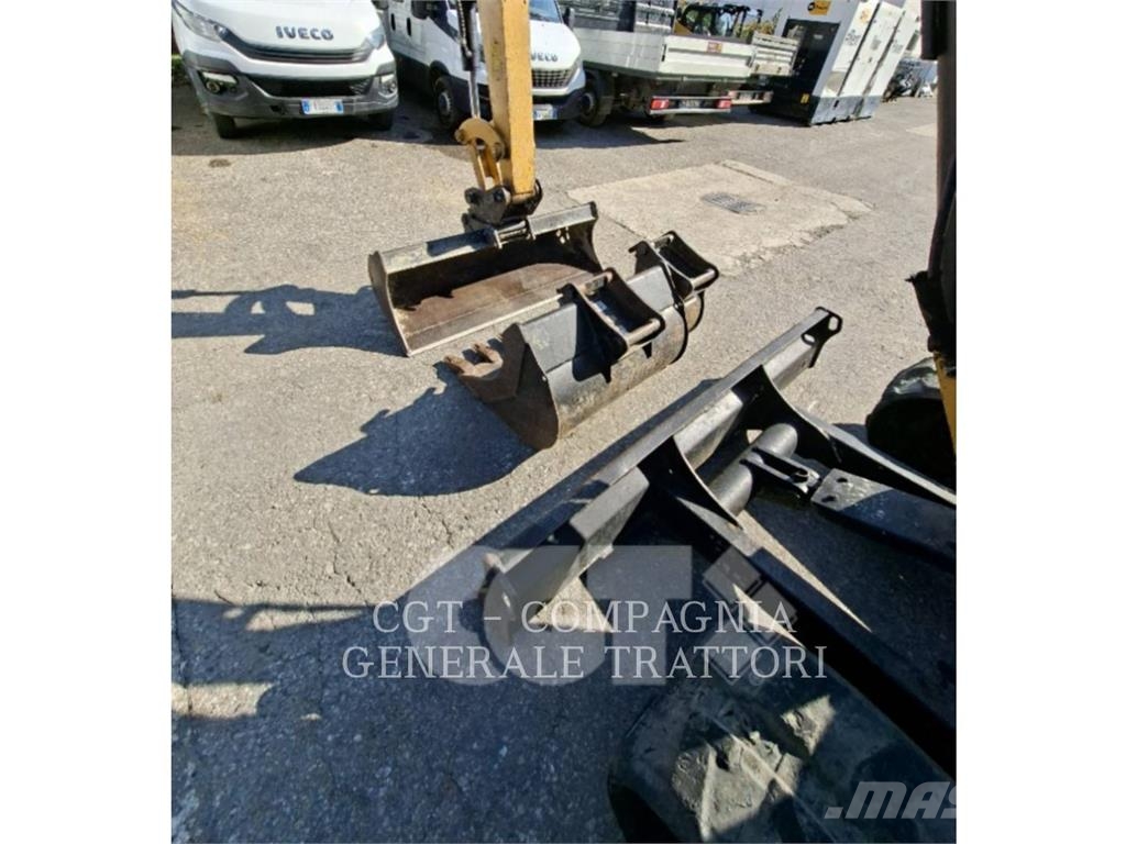 CAT 305 E2 Pásové rýpadlá