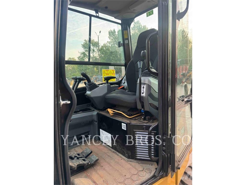 CAT 305 HTH 大型油圧ショベル12t以上(パワーショベル・ユンボ)