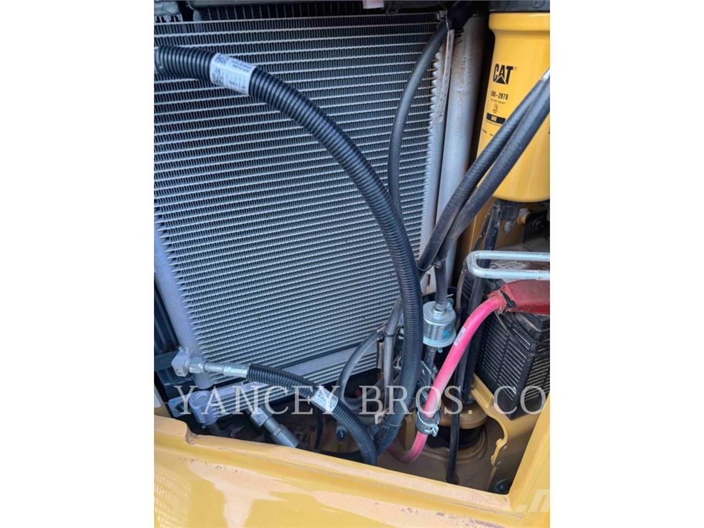 CAT 305 HTH 大型油圧ショベル12t以上(パワーショベル・ユンボ)