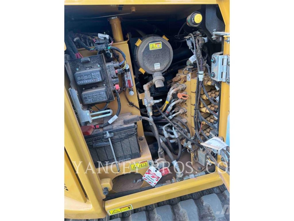CAT 305 HTH 大型油圧ショベル12t以上(パワーショベル・ユンボ)