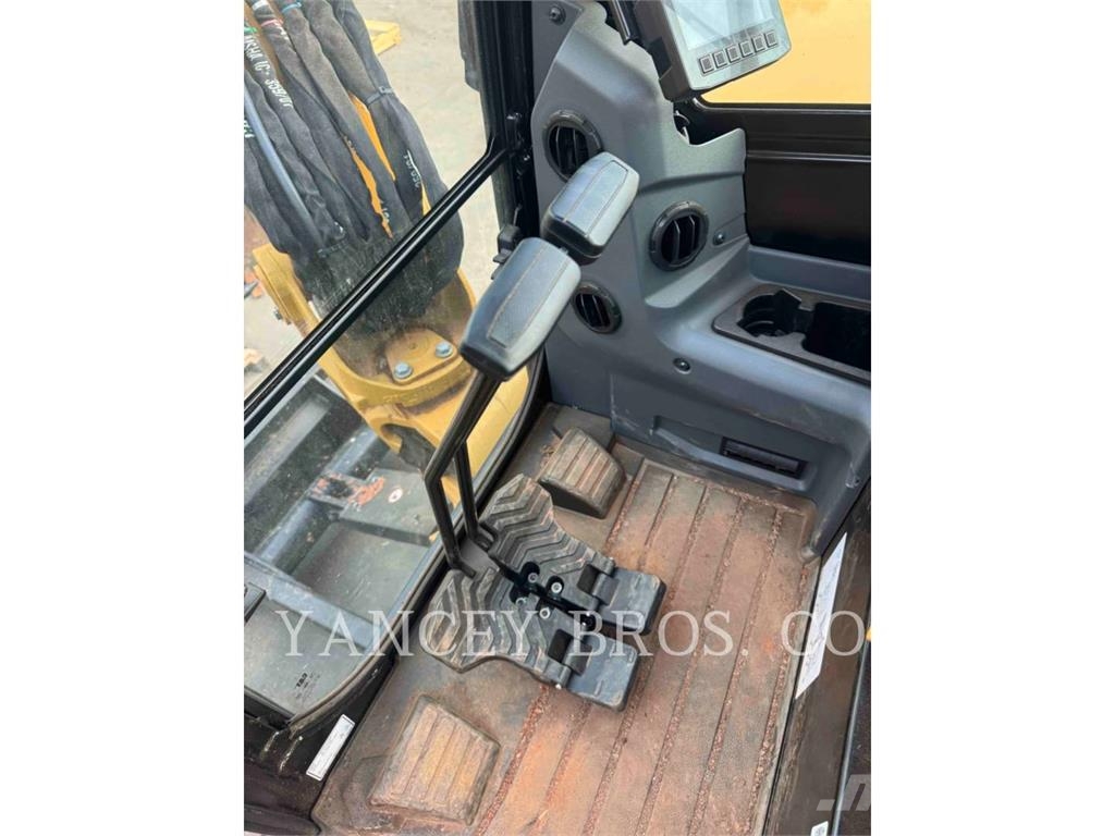 CAT 305 HTH 大型油圧ショベル12t以上(パワーショベル・ユンボ)