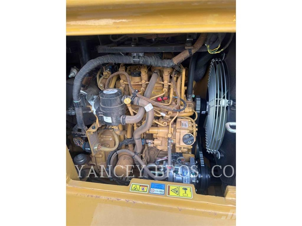 CAT 305 HTH 大型油圧ショベル12t以上(パワーショベル・ユンボ)