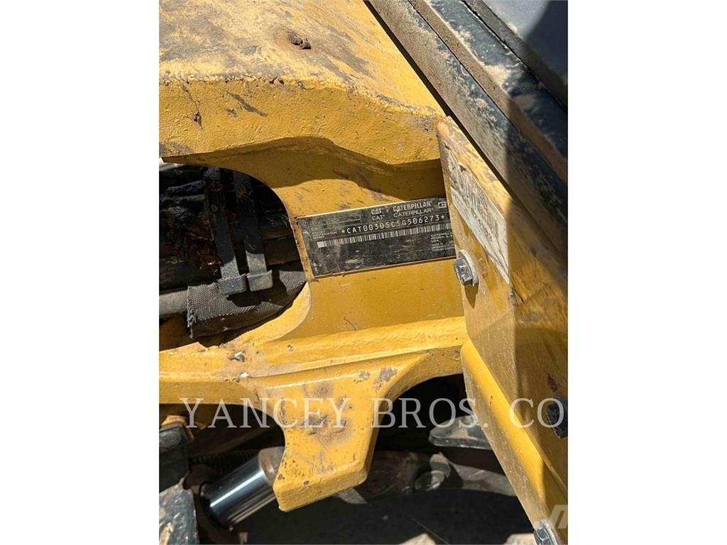 CAT 30507CR Kāpurķēžu ekskavatori