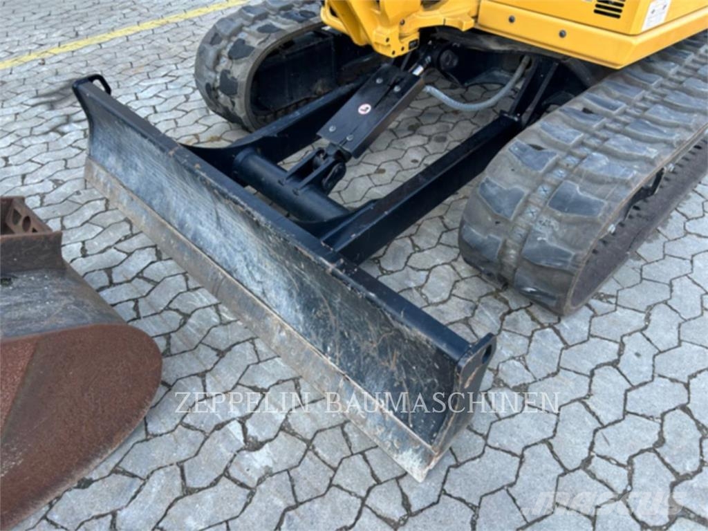 CAT 305CR-07A Kāpurķēžu ekskavatori