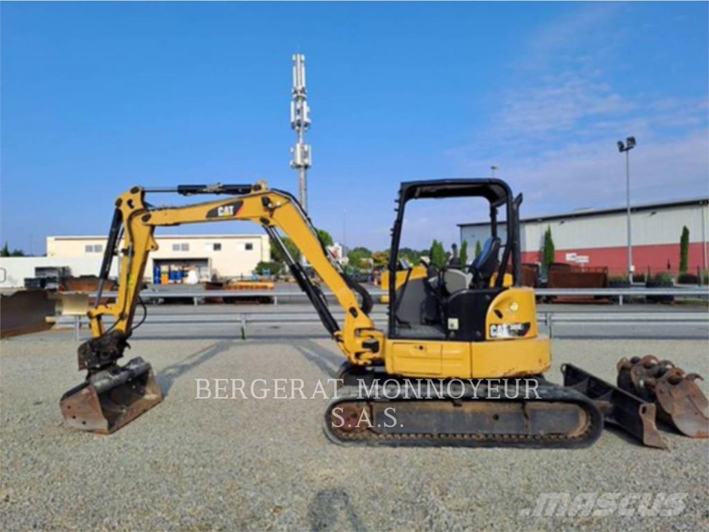CAT 305E2 Mini excavadoras < 7t