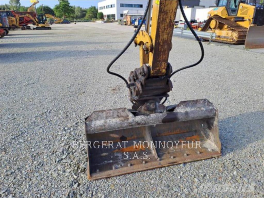 CAT 305E2 Mini excavadoras < 7t