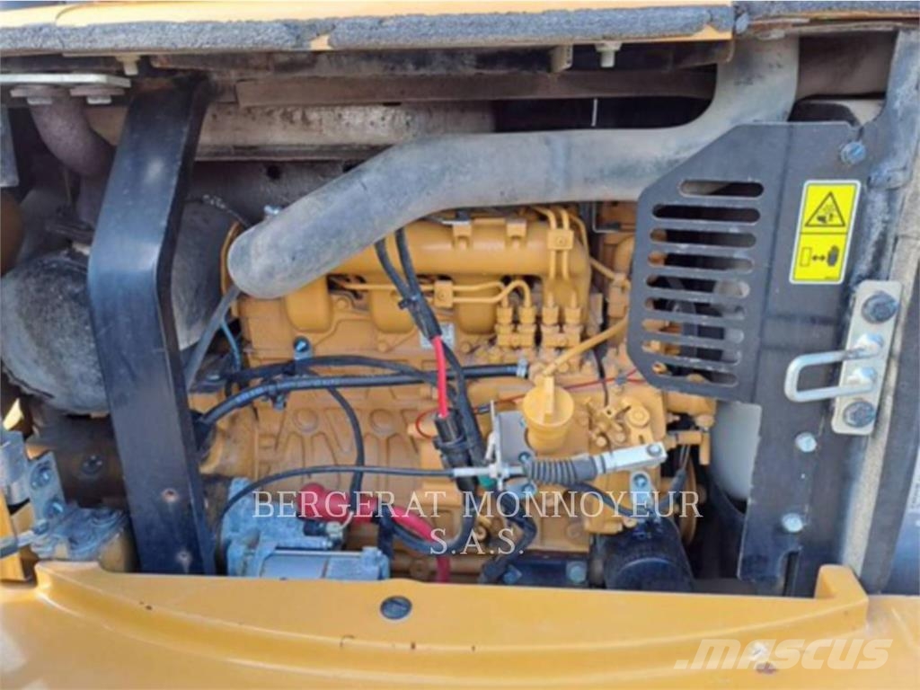 CAT 305E2 Mini excavadoras < 7t