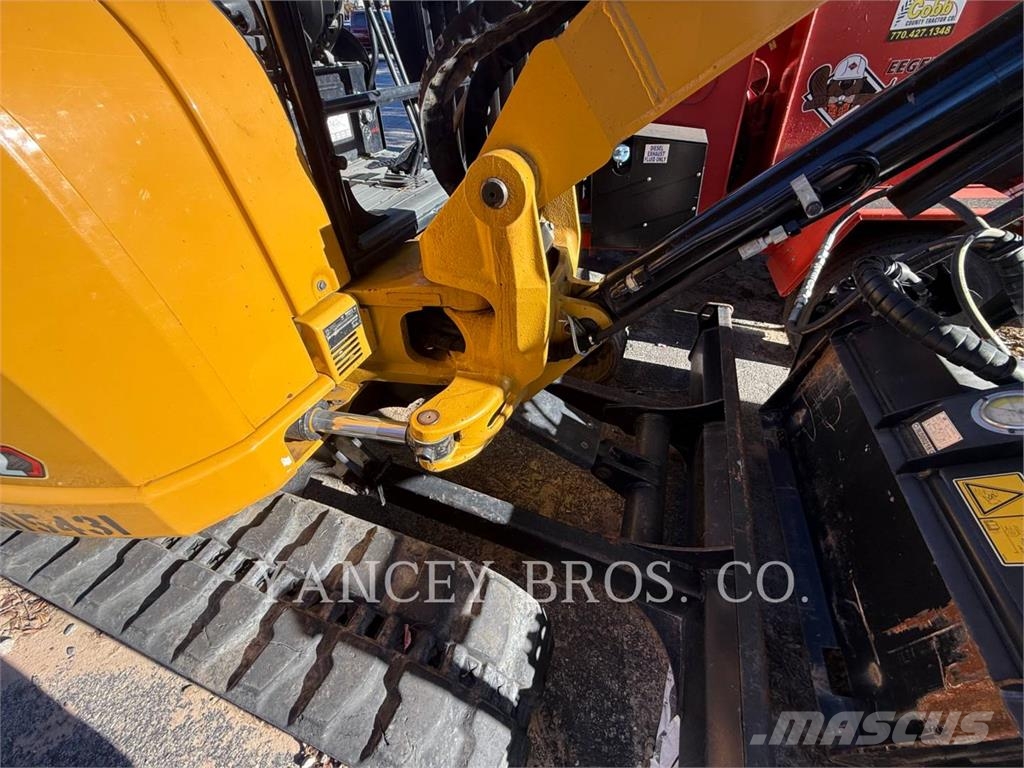 CAT 305E2 Kāpurķēžu ekskavatori