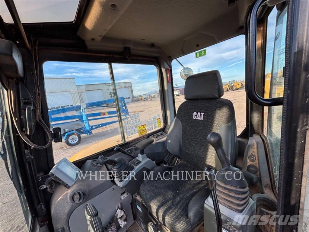 CAT 305E2 C3T Excavadoras de cadenas