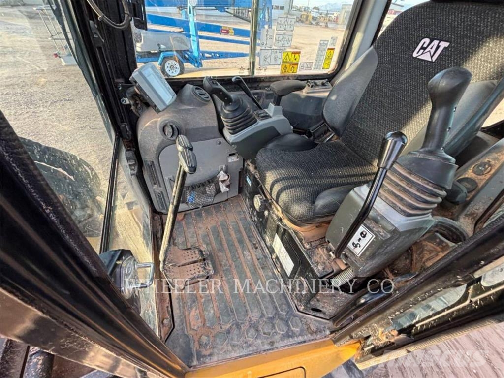 CAT 305E2 C3T Excavadoras de cadenas