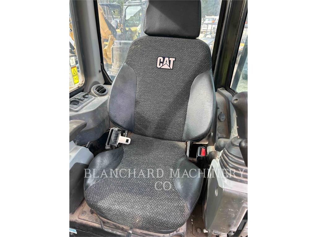 CAT 305E2 CR HAMMER Kāpurķēžu ekskavatori