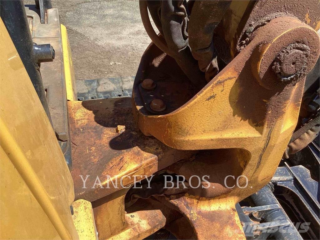 CAT 305E2CR Vikšriniai ekskavatoriai