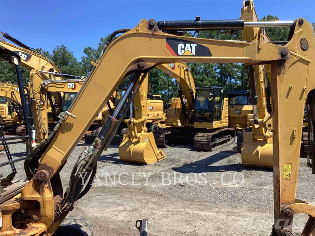 CAT 305E2CR Vikšriniai ekskavatoriai