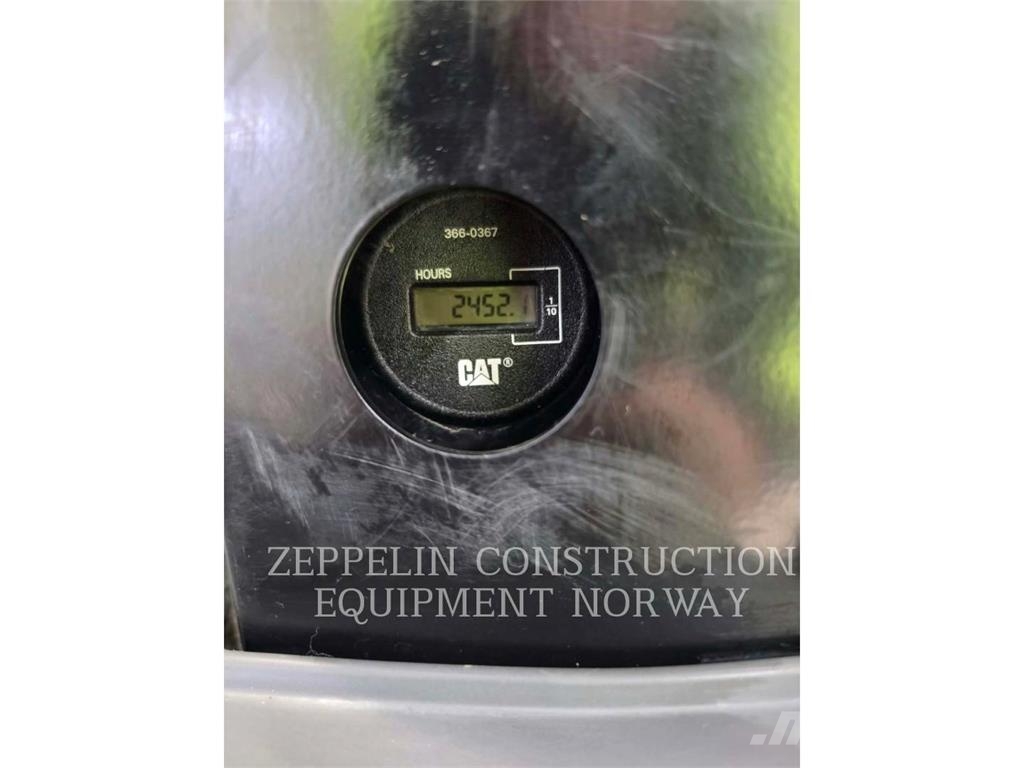 CAT 305E2CR Εκσκαφείς με ερπύστριες