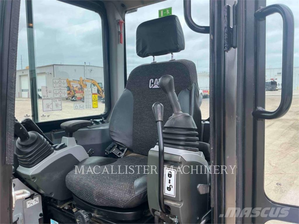 CAT 305E2CR Gravemaskiner på larvebånd