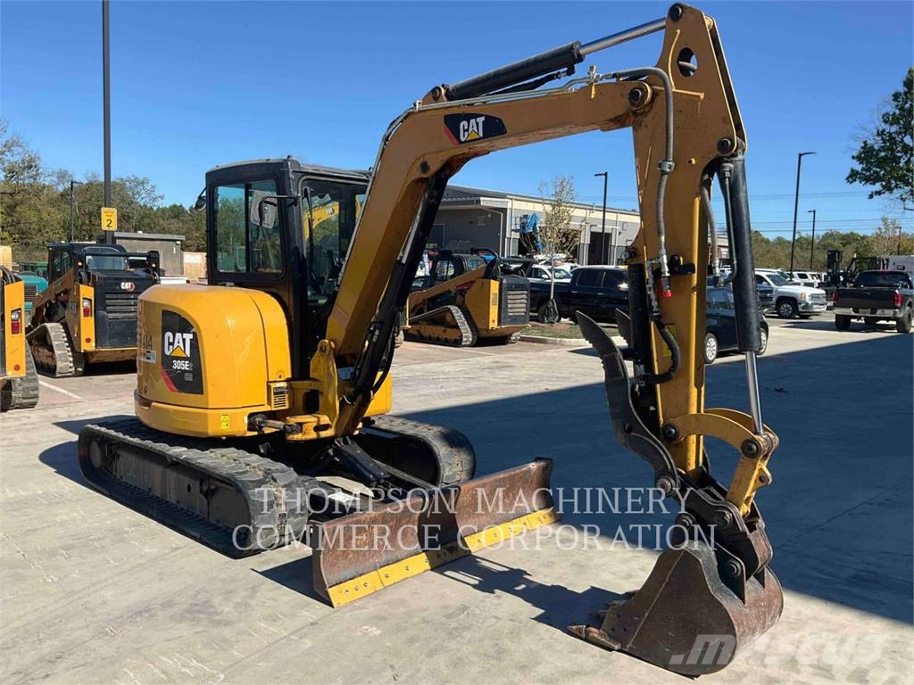 CAT 305E2CR Pelle sur chenilles