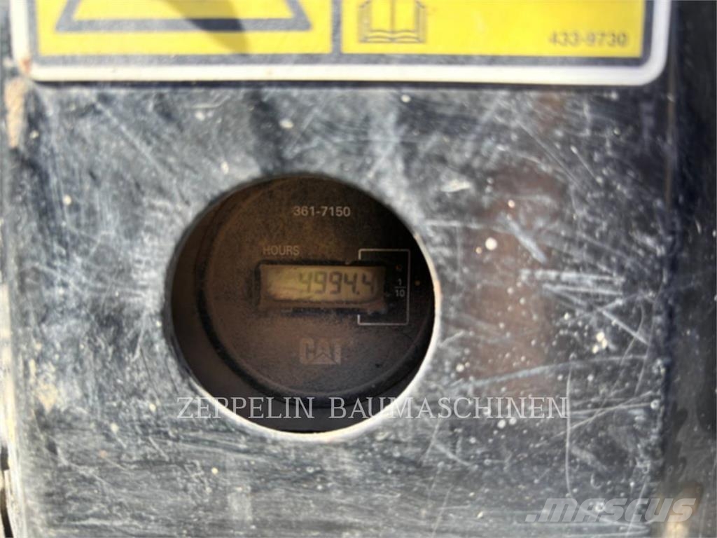 CAT 305ECR Telakaivukoneet
