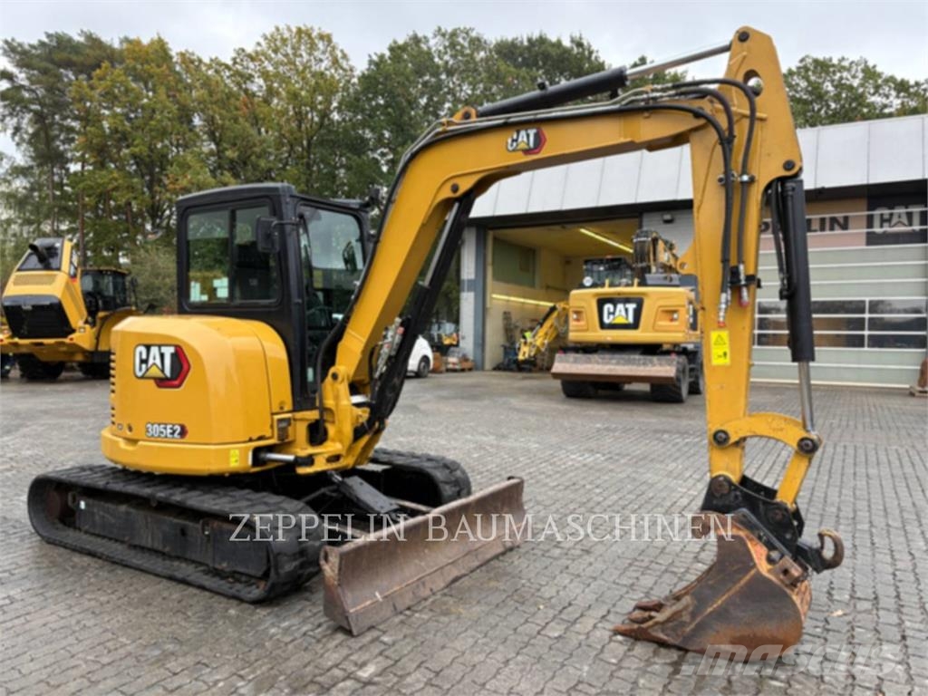 CAT 305ECR Pelle sur chenilles