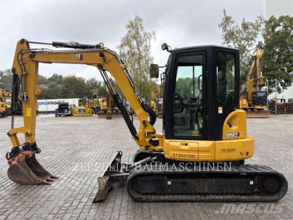 CAT 305ECR Pelle sur chenilles
