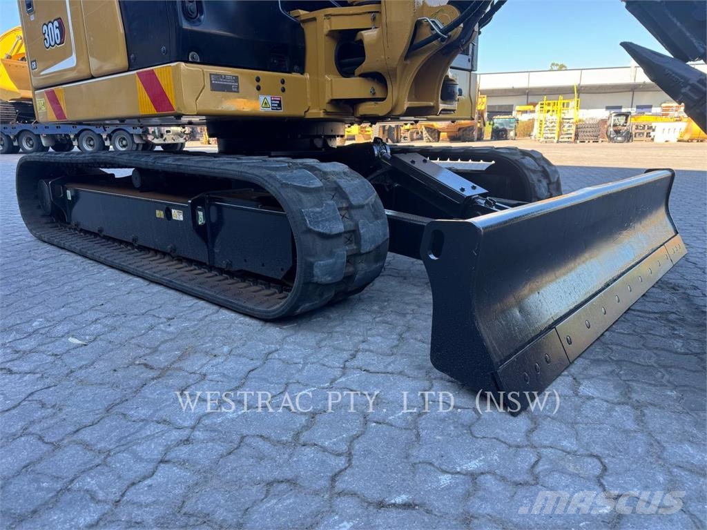 CAT 306 Bageri guseničari