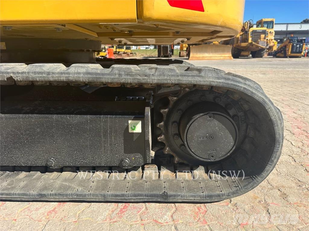 CAT 306 Paletli ekskavatörler