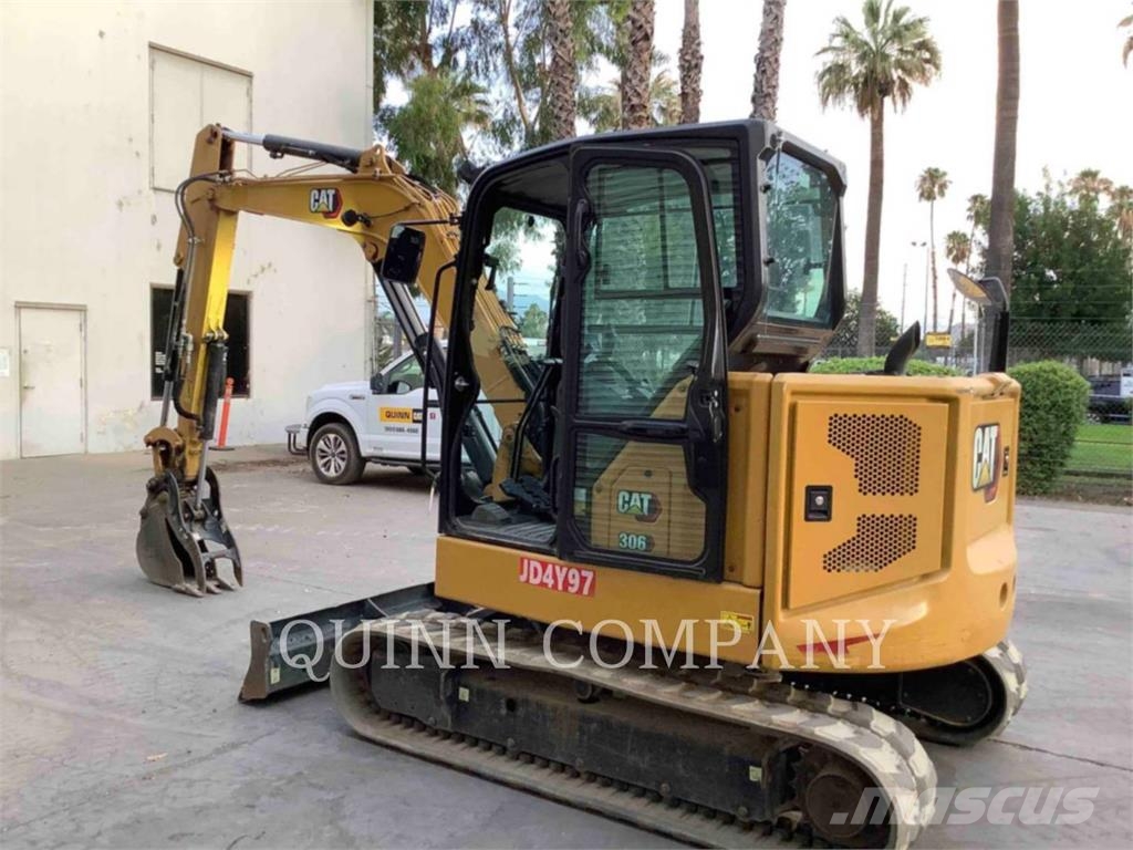 CAT 306 Paletli ekskavatörler