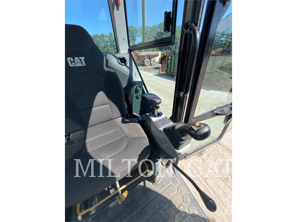 CAT 306 Paletli ekskavatörler