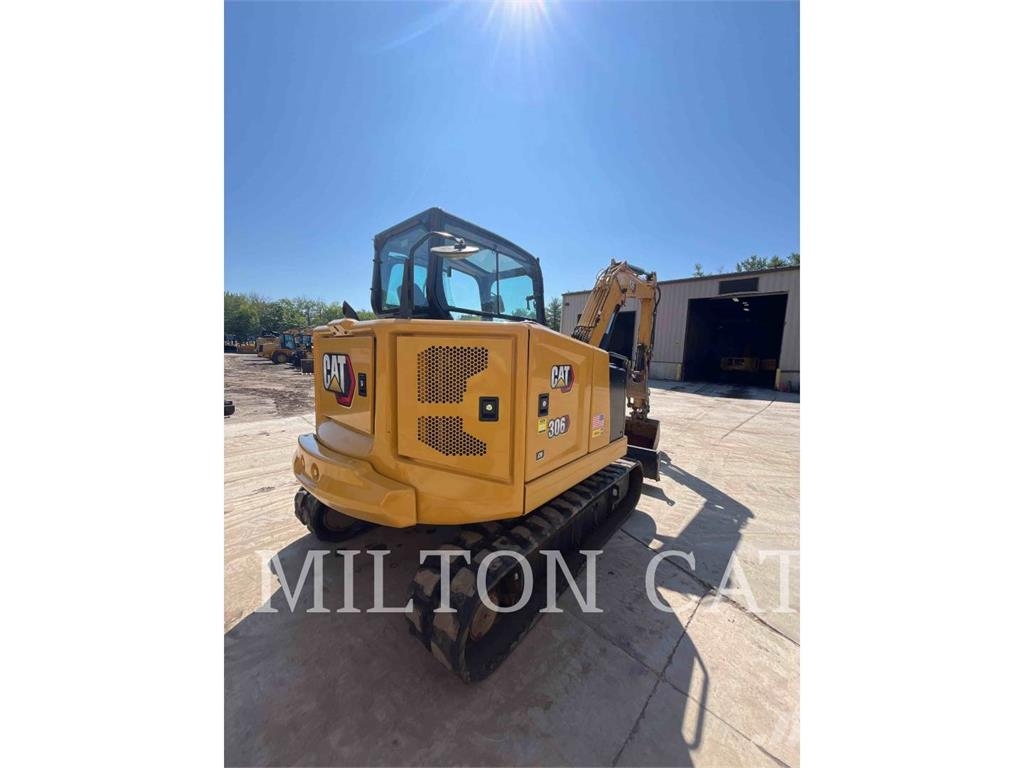 CAT 306 Paletli ekskavatörler