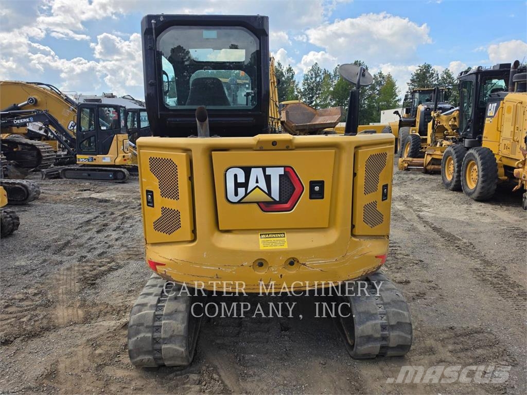 CAT 306 حفارات زحافة