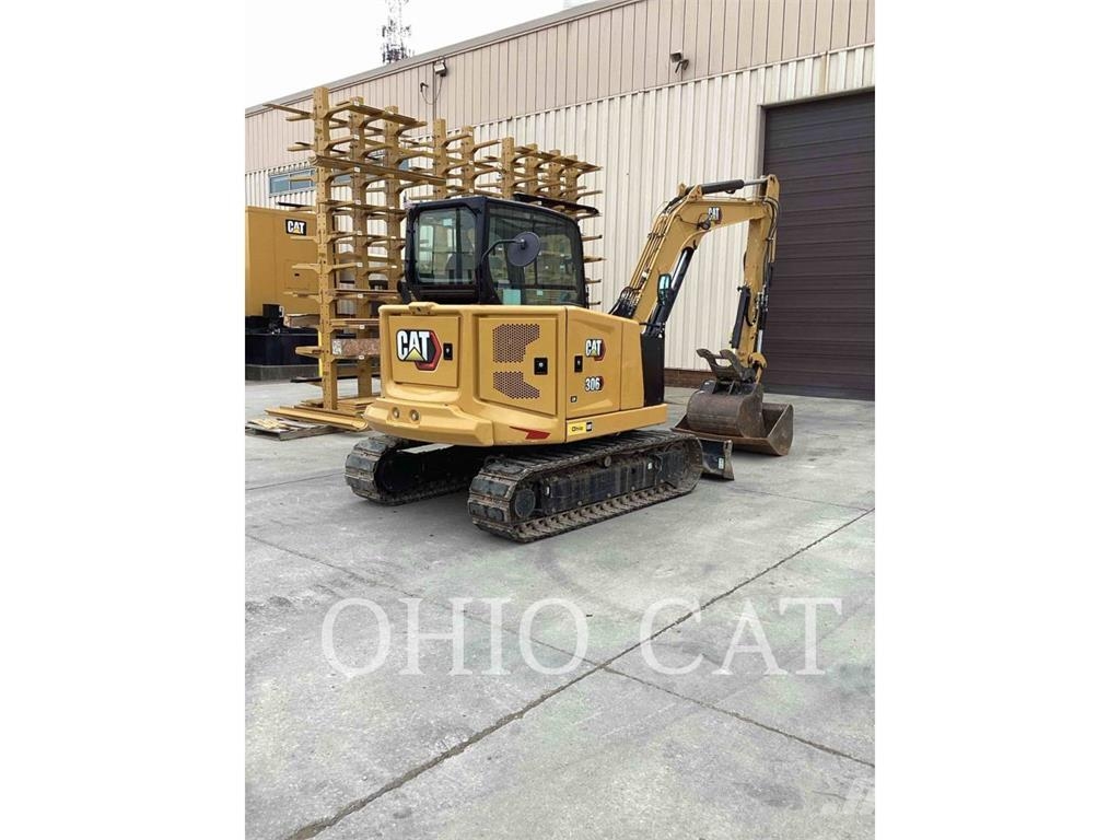 CAT 30607CR Kāpurķēžu ekskavatori