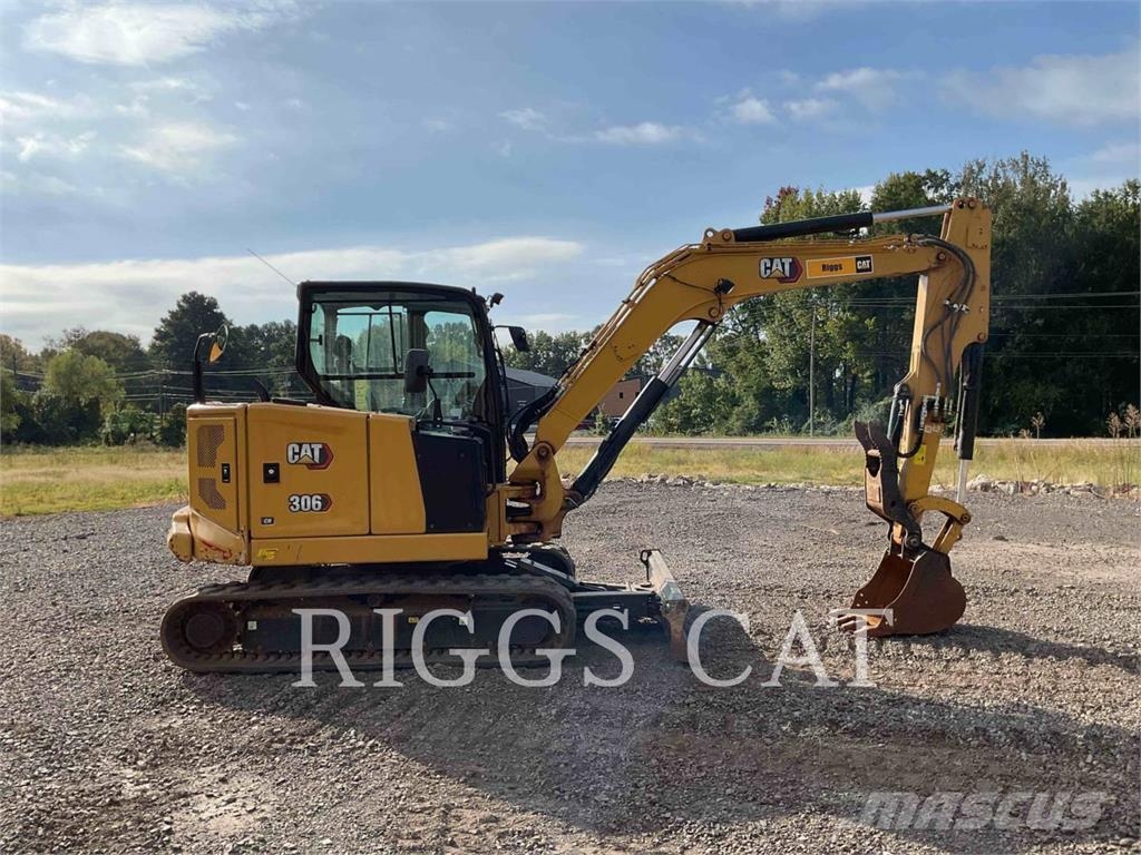 CAT 30607CR Pelle sur chenilles