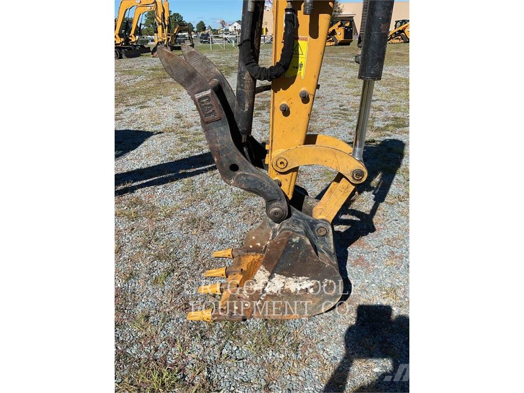 CAT 30607CR Lánctalpas kotrók