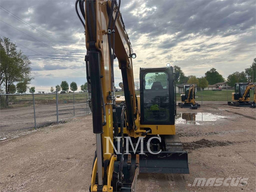 CAT 306CR Paletli ekskavatörler