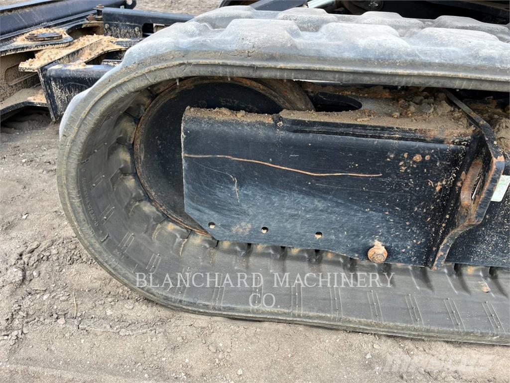 CAT 306CR حفارات زحافة