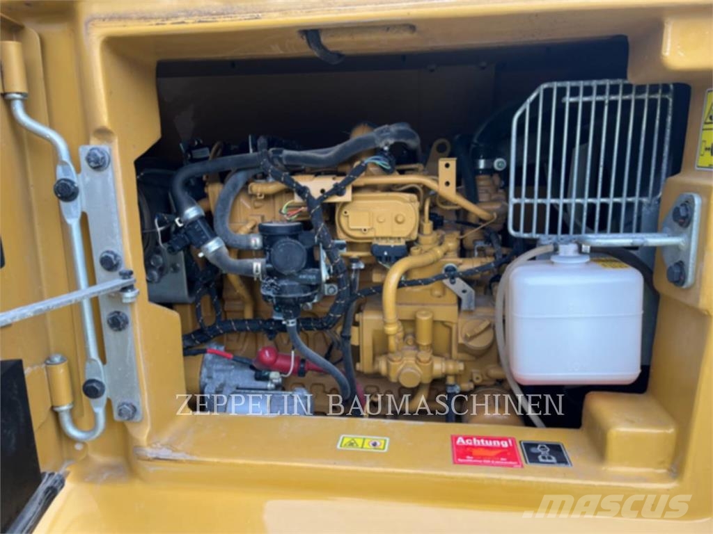 CAT 306CR-07A Гусеничные экскаваторы