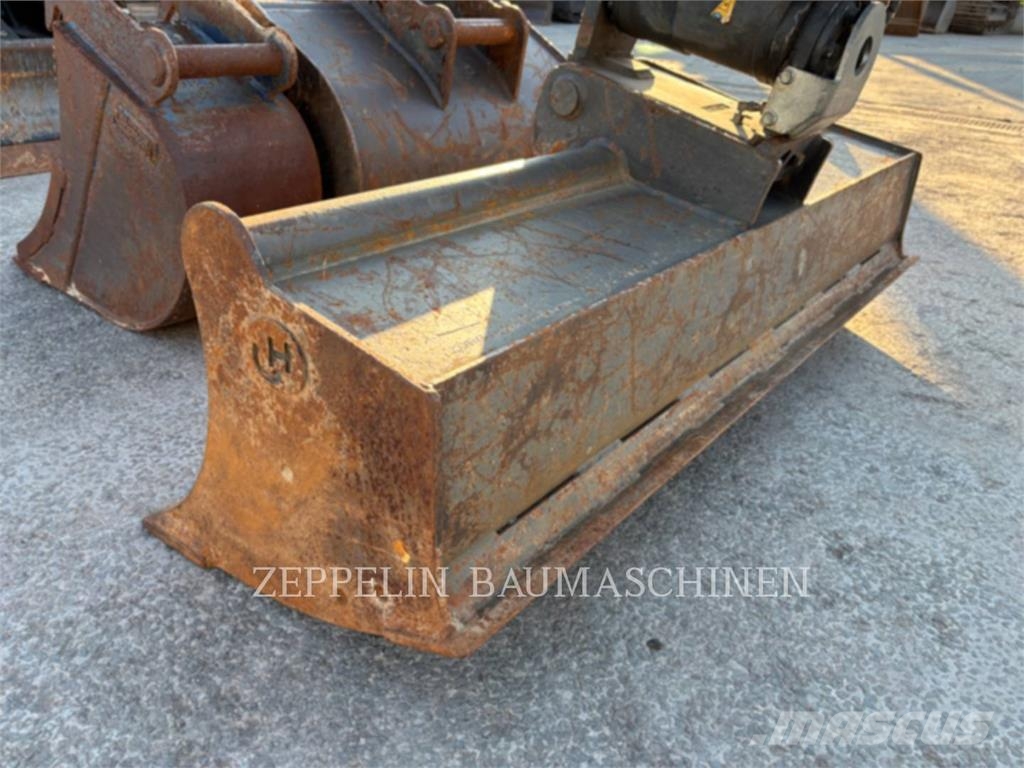CAT 306CR-07A Pelle sur chenilles