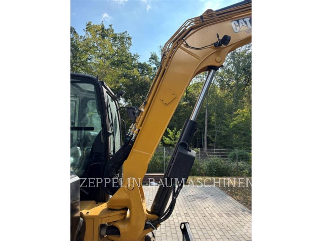 CAT 306CR-07A Kāpurķēžu ekskavatori