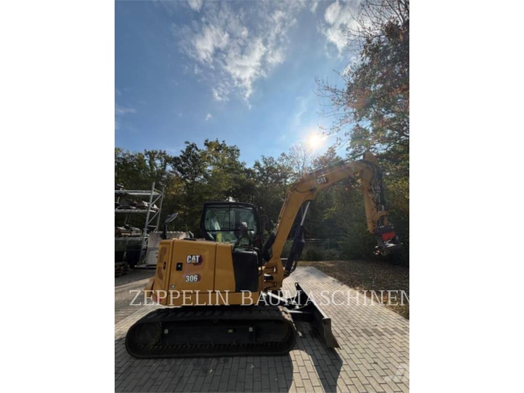 CAT 306CR-07A Kāpurķēžu ekskavatori