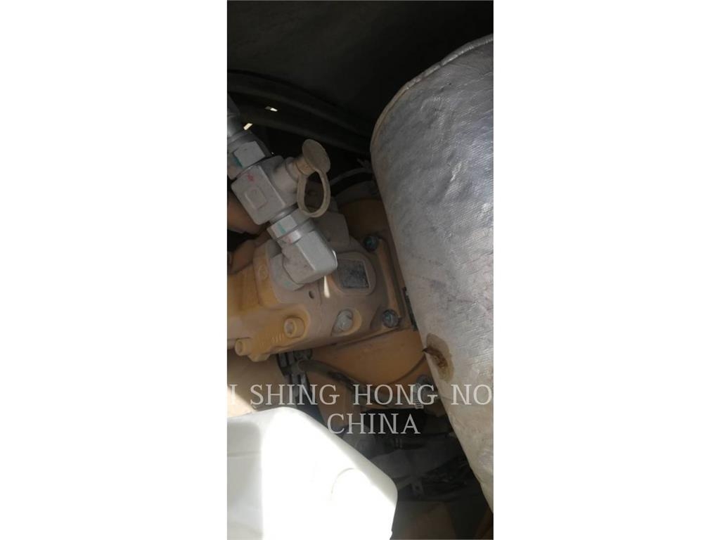 CAT 307.5 대형 굴삭기 29톤 이상