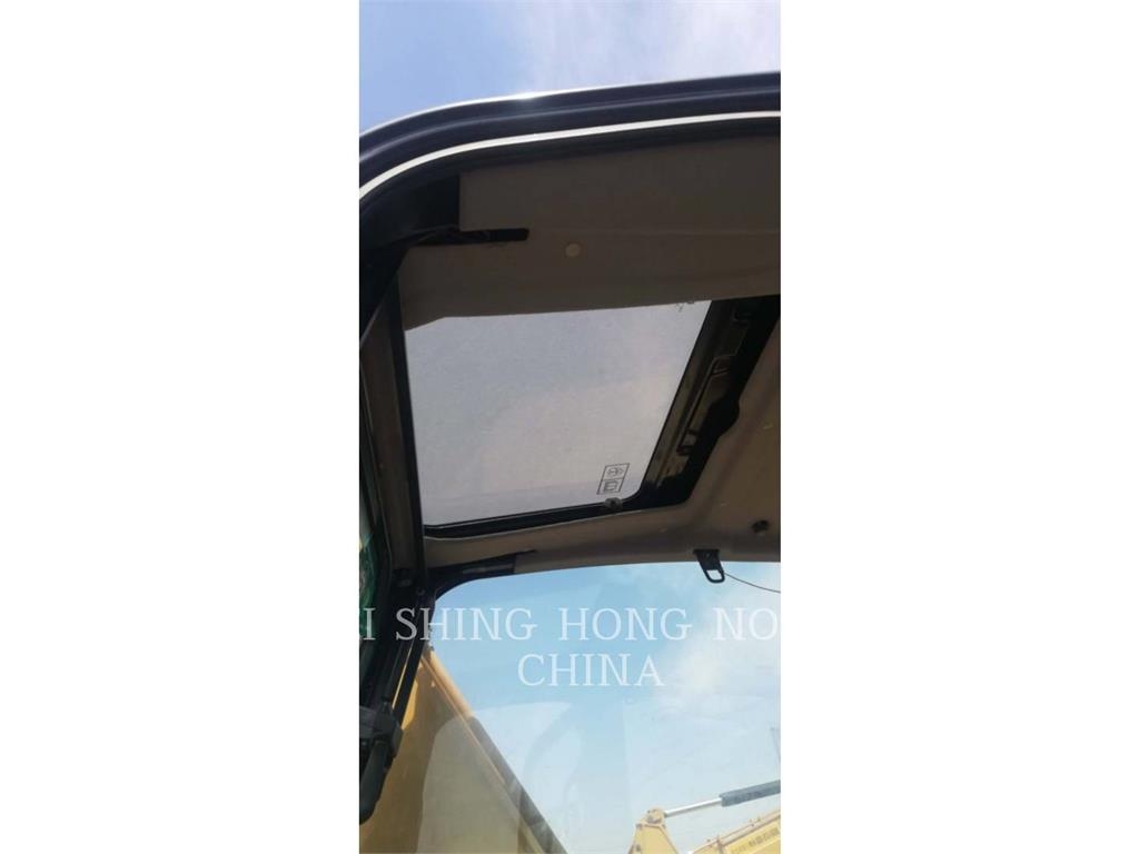 CAT 307.5 대형 굴삭기 29톤 이상