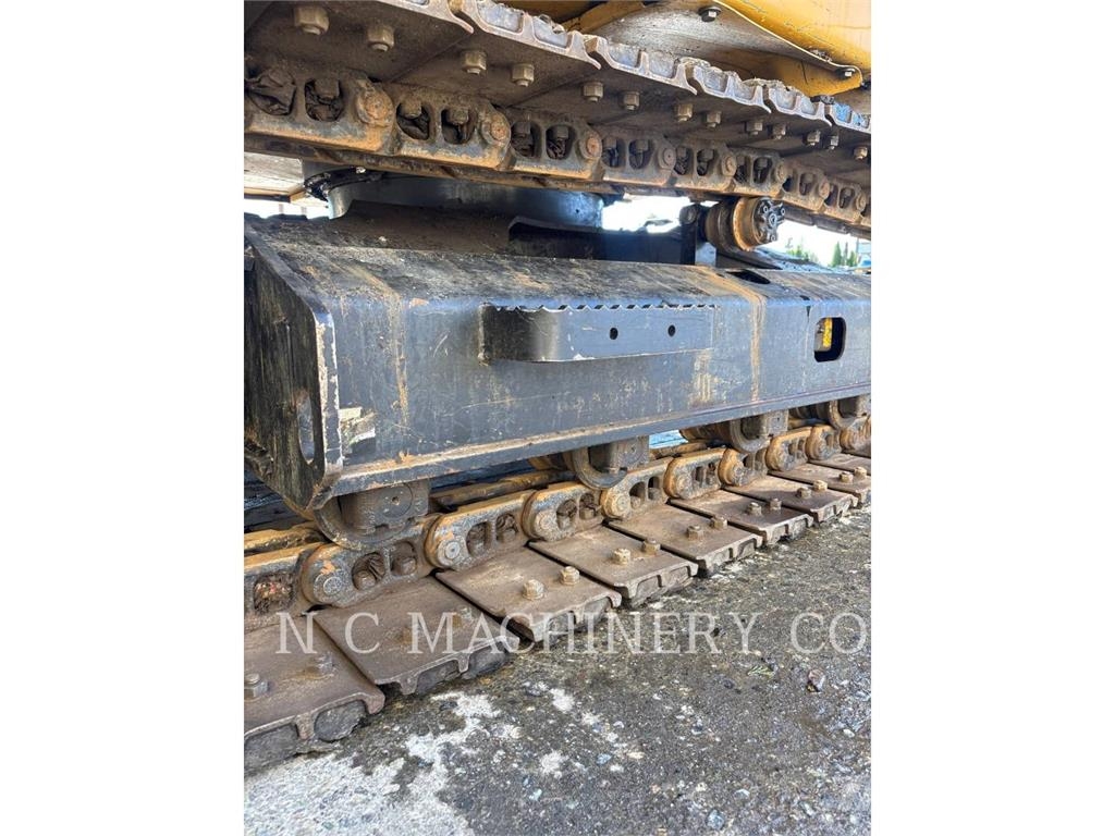 CAT 308 Pelle sur chenilles