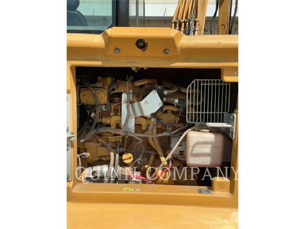 CAT 308 Pelle sur chenilles