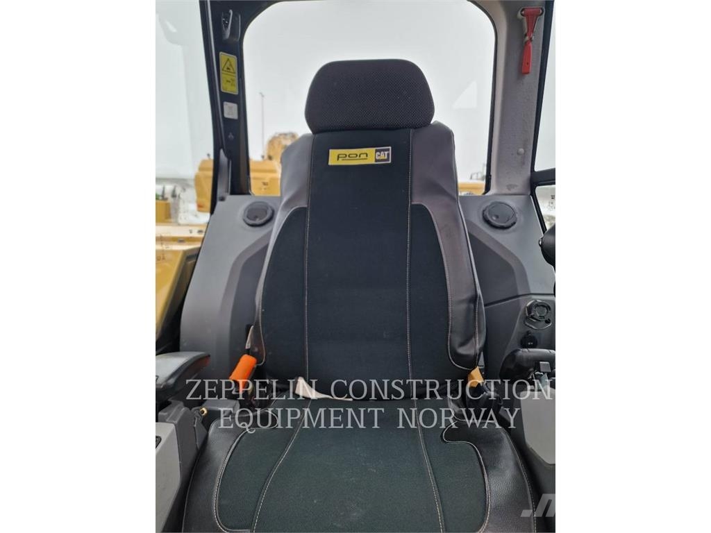 CAT 308-07 حفارات زحافة
