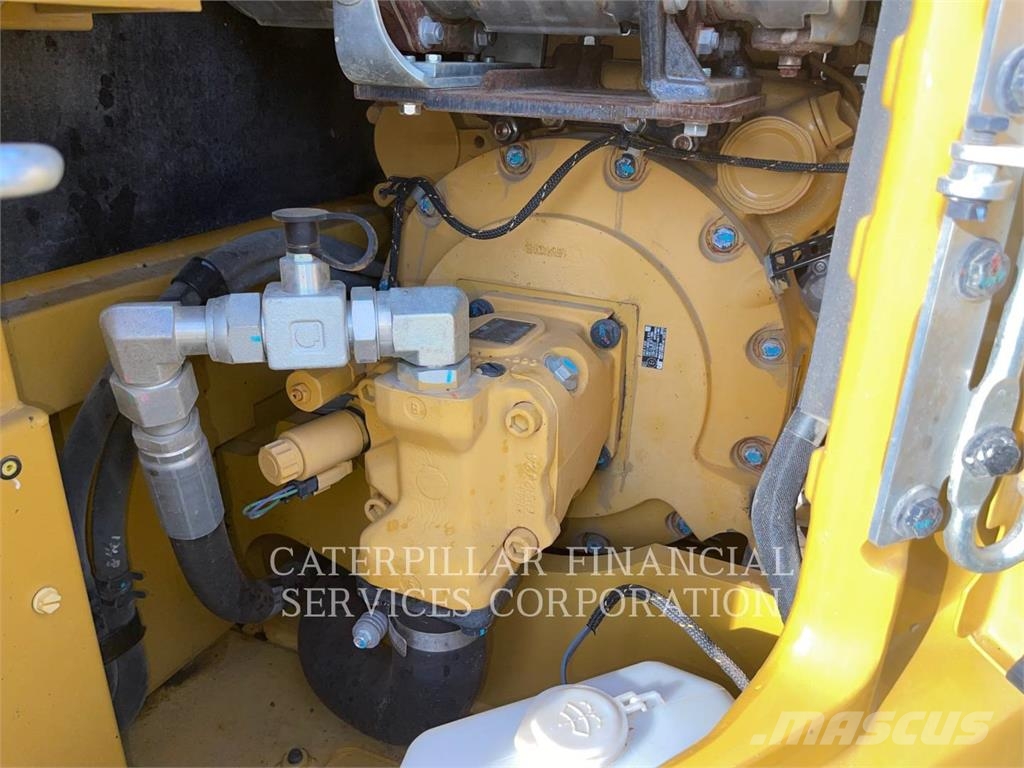 CAT 308-07 حفارات زحافة