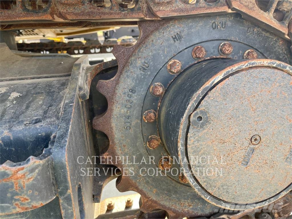 CAT 308-07 حفارات زحافة