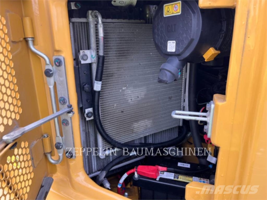 CAT 308-07A Vikšriniai ekskavatoriai