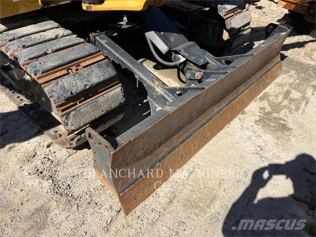 CAT 308-07CR حفارات زحافة