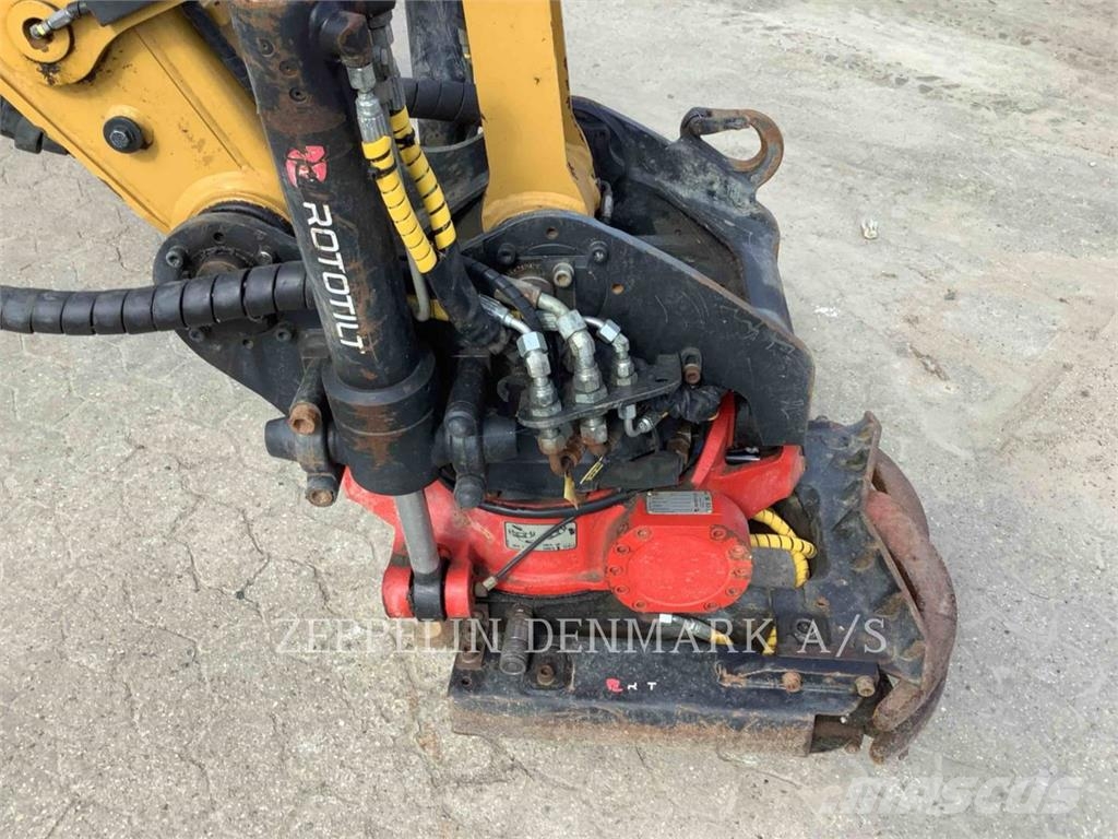 CAT 30807CR Telakaivukoneet